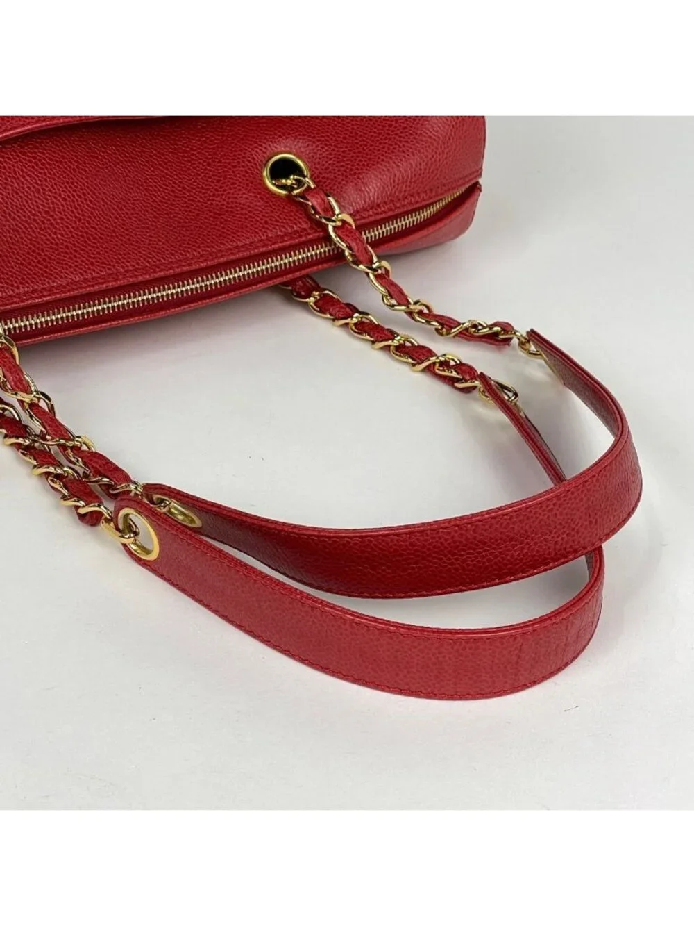 Chanel Tote CC Logo Chain Caviar Leather